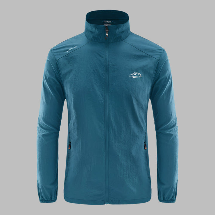 Casual heren zomerjas met sportieve uitstraling. Deze stijlvolle, lichtgewicht jas is winddicht en comfortabel.