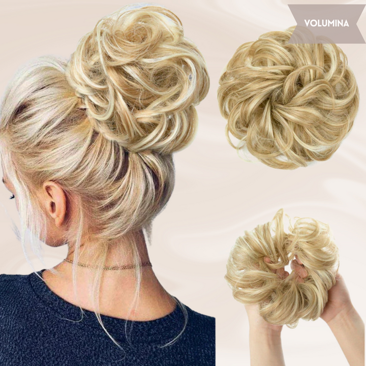 Lichtbruin haarstukje voor een volle messy bun look