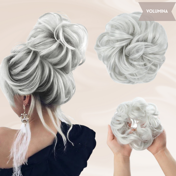 Messy bun haarstukje klaar voor gebruik in haar