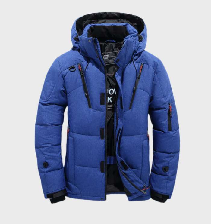Stijlvolle heren winterparka, beschermt tegen wind en regen, comfortabel en warm door fleece binnenvoering.