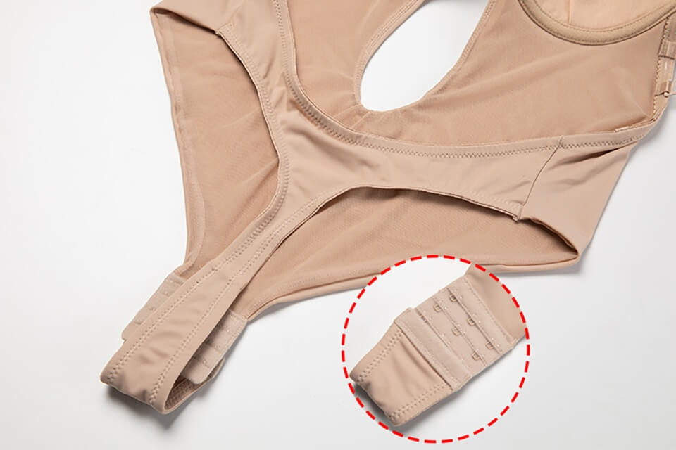 Dames body shaper met diepe V en open rug, corrigeert taille en buik voor een naadloos figuur.