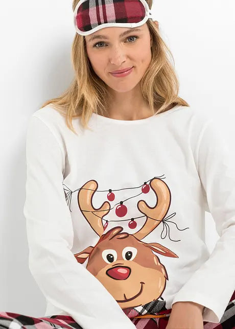 Matching kerstpyjama set voor het hele gezin, met feestelijk dessin, perfect voor winterse avonden.