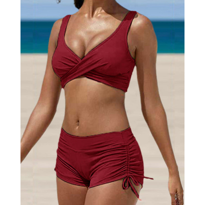 Zwarte dames bikini, comfortabele zwemkleding met corrigerend effect, perfect voor strand en zwembad.