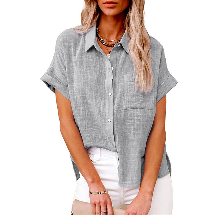 Moderne dames zomerblouse van Yara, met korte mouw en een losvallende snit. Geschikt voor diverse gelegenheden.