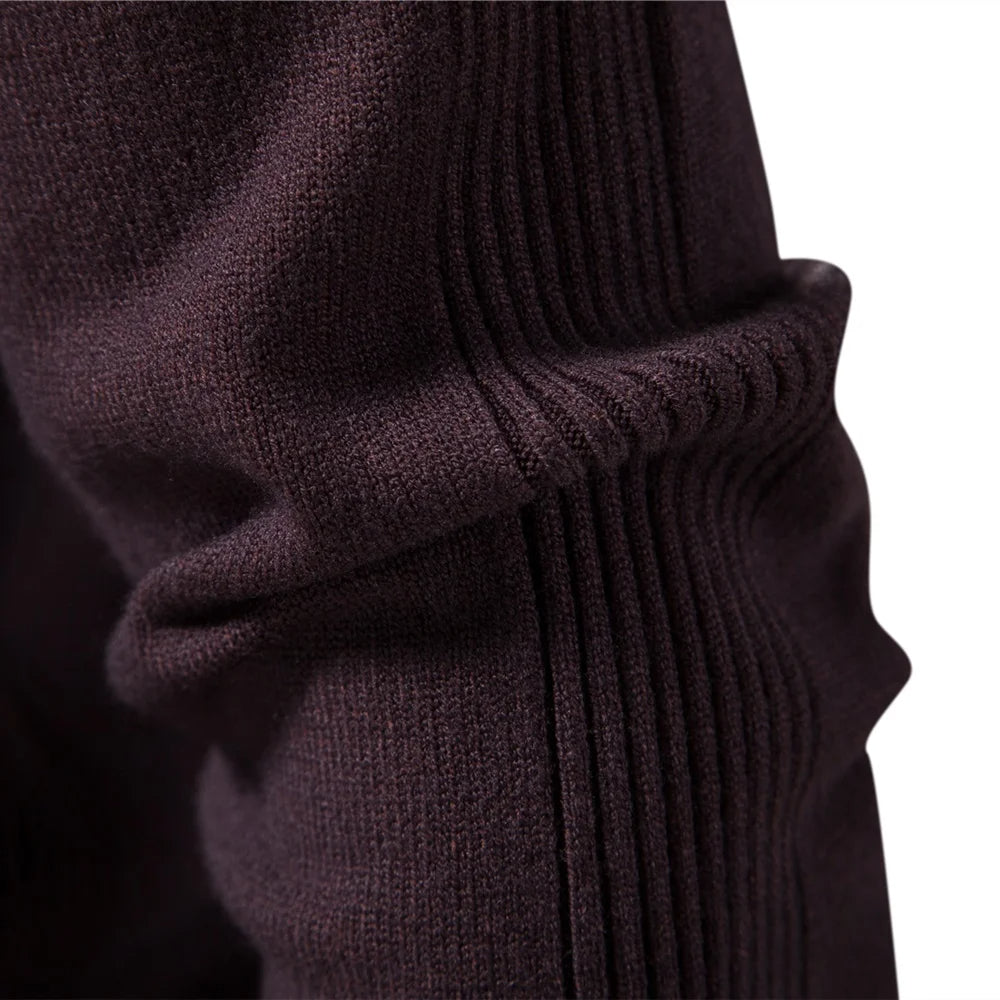 Groene heren coltrui met stijlvolle lage col, casual wintermode