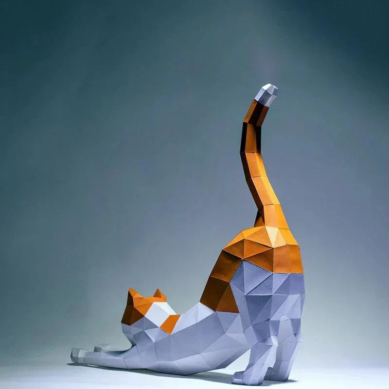"3D papercraft kat model, DIY decorstuk, 62cm hoog, modern en uitgerekt design voor stijlvol huisdecor."