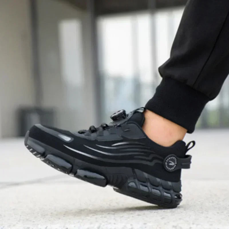 Innovatieve heren veiligheidssneakers met snelle draaiknopsluiting en maximale bescherming.