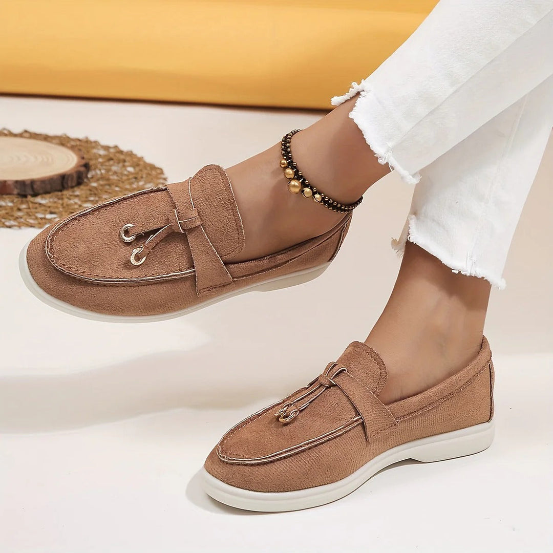 Elegante dames loafers, ideaal voor een tijdloze en stijlvolle look. Comfortabele platte schoenen voor damesmode.