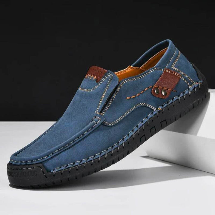 Stijlvolle heren orthopedische instapschoenen, bieden superieure voetboogondersteuning en comfort voor herenmode.