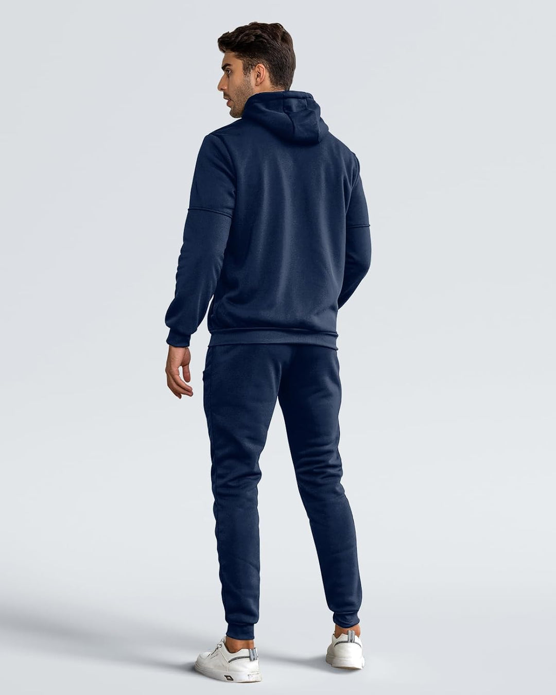 Tweeledig heren joggingpak met elastische tailleband, perfect voor comfortabele vrijetijdskleding.