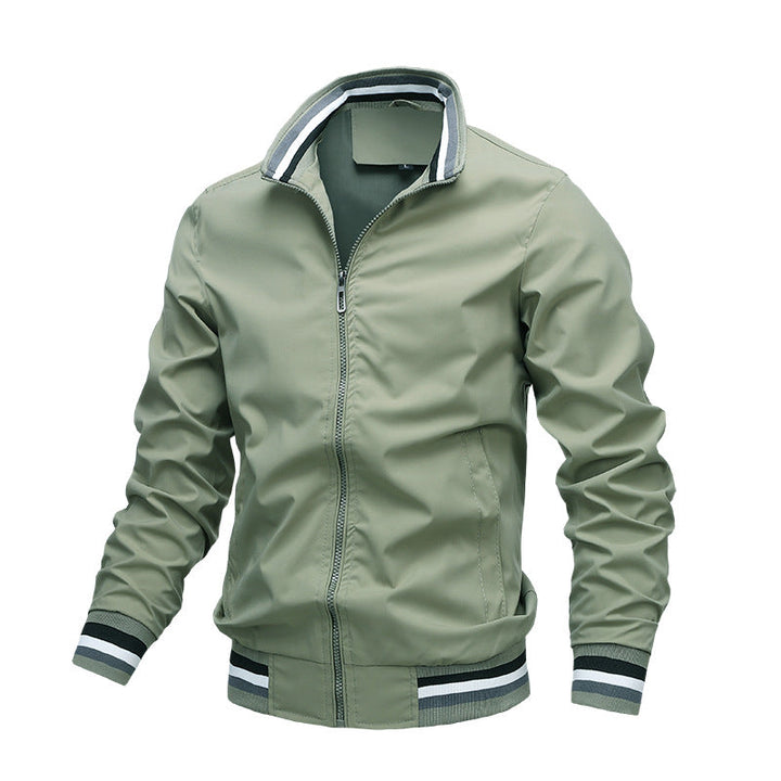 Witte modieuze heren zomerjas, stijlvol en ademend. Een lichtgewicht zomerjack voor dagelijkse herenkleding.