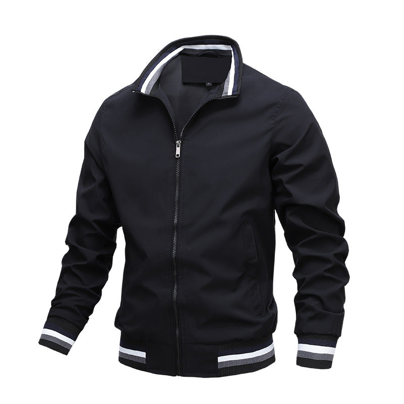 Zwarte casual heren zomerjas, comfortabel en stijlvol. Een ademend, lichtgewicht jack, perfect voor de zomer.