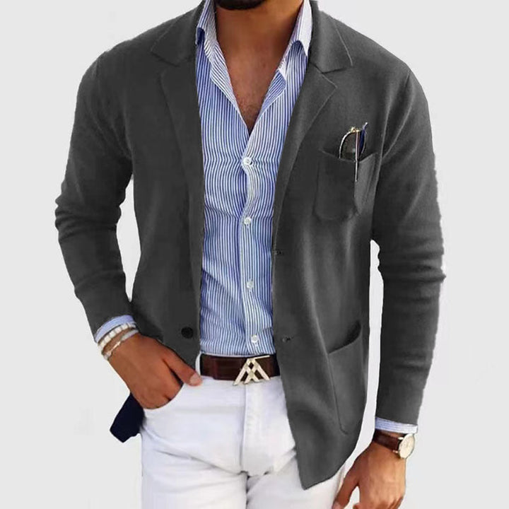 Heren blazer met praktische, casual zakken; een functionele en modieuze aanvulling op je outfit.