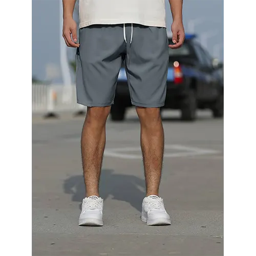 Stofdetail van de comfortabele heren korte broek