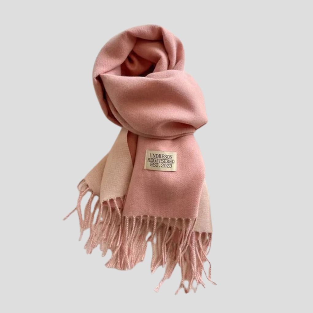 Roze klassieke winter sjaal met franjes