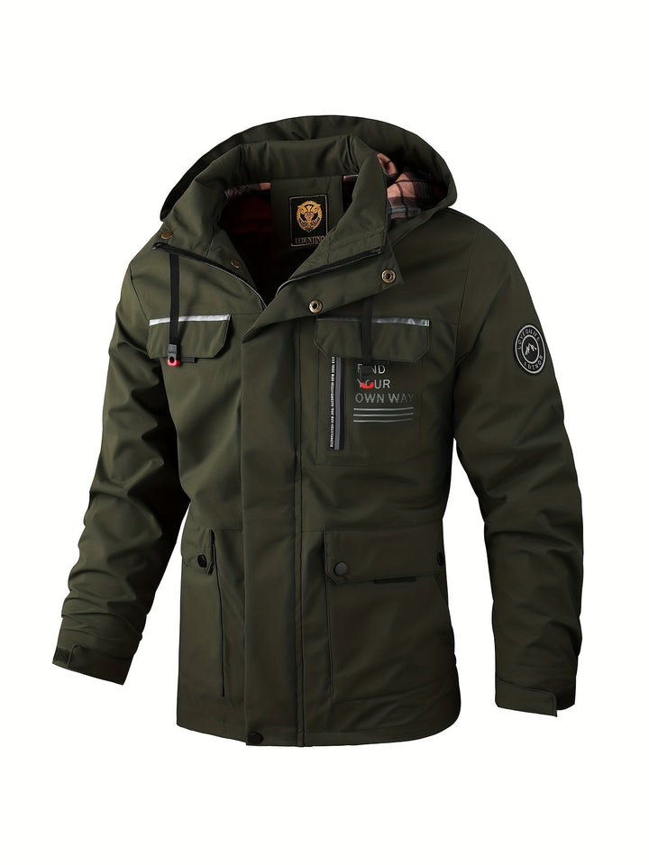 Winddichte heren winterjas, deel van de nieuwe collectie mannenmode. Ideaal voor koude dagen en outdoor gebruik.