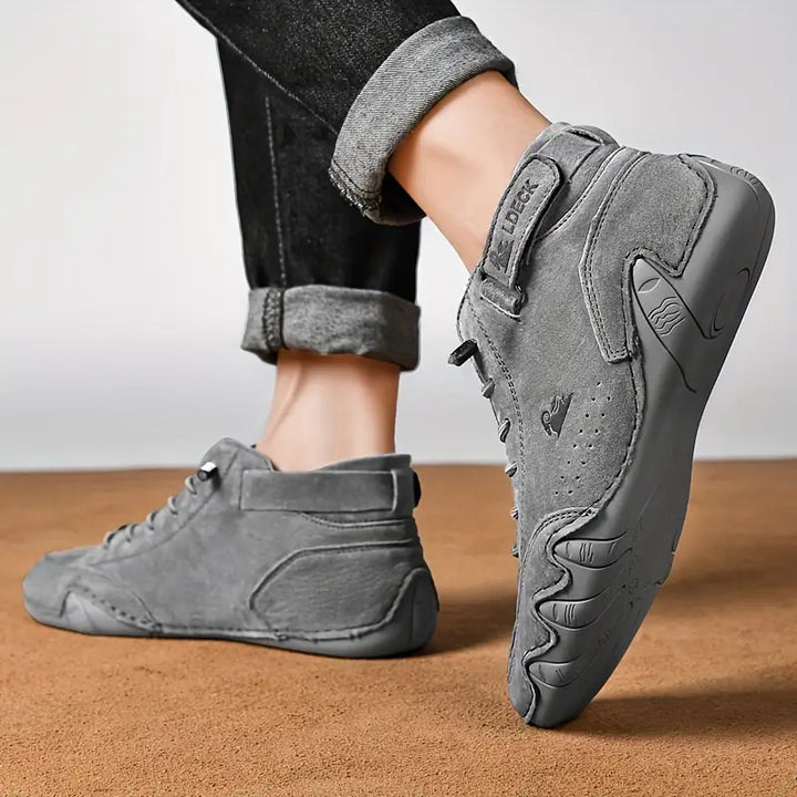 Robuuste waterdichte wandelschoenen voor heren, Hoymans comfort en duurzaamheid.