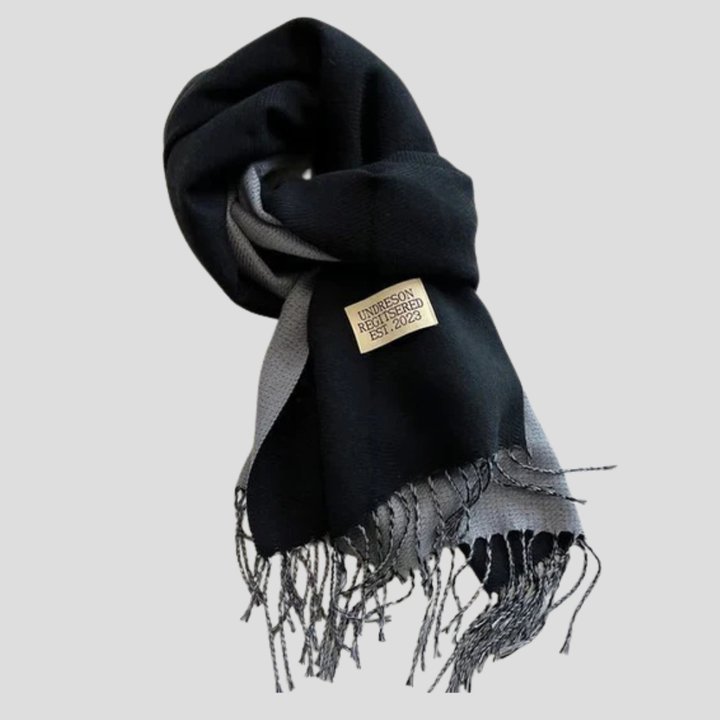 Modieuze nekwarmer met franjes