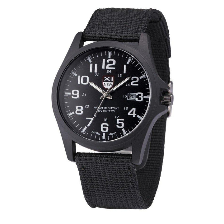 Modern tactisch herenhorloge met helder LED-licht, waterdicht en schokbestendig, geschikt voor elke uitdaging.