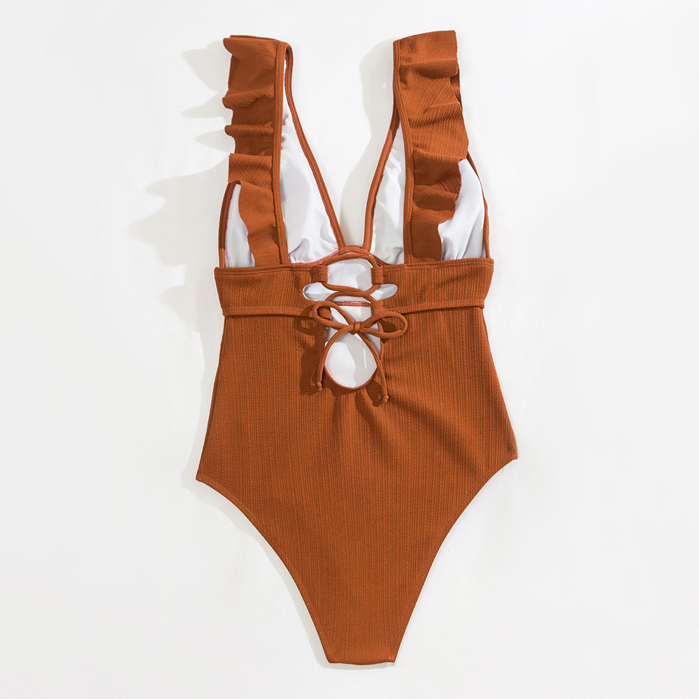 Zomerse dames zwemkleding, speels boho patroon, geschikt voor strand en zwembad.