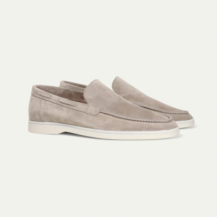 Comfortabele beige instappers voor heren, perfect voor warme zomerdagen