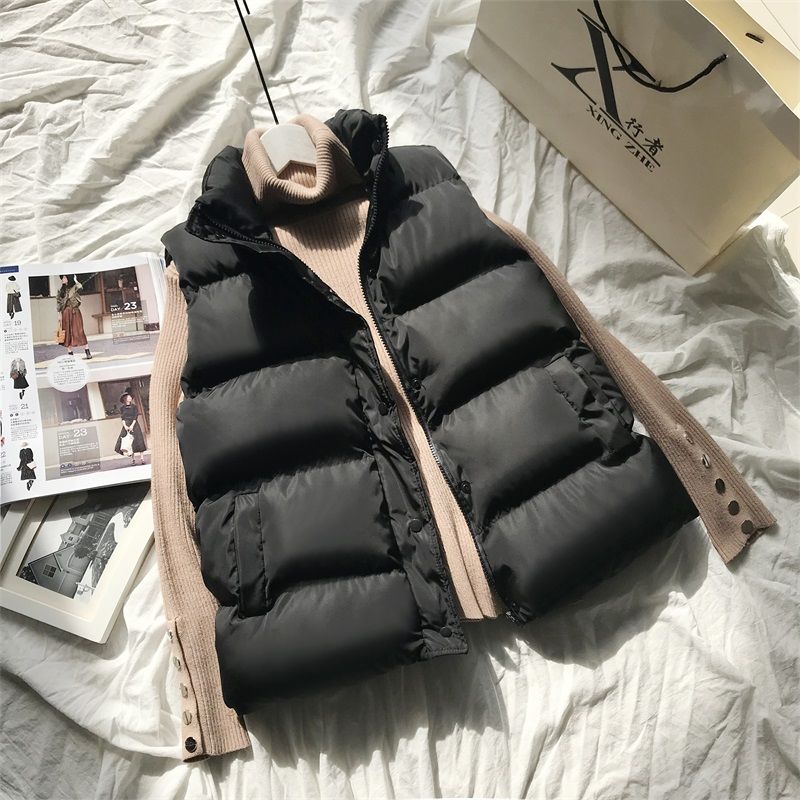 Zwarte dames bodywarmer Bo, warm & stijlvol voor lente/herfst. Perfect als mouwloos vest of outdoor kleding.