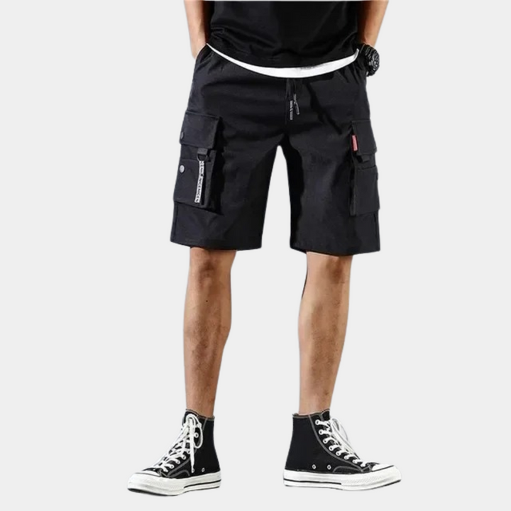 Veelzijdige heren cargo shorts, perfect als casual korte broek of zomershorts. Met elastische tailleband en meerzakken.