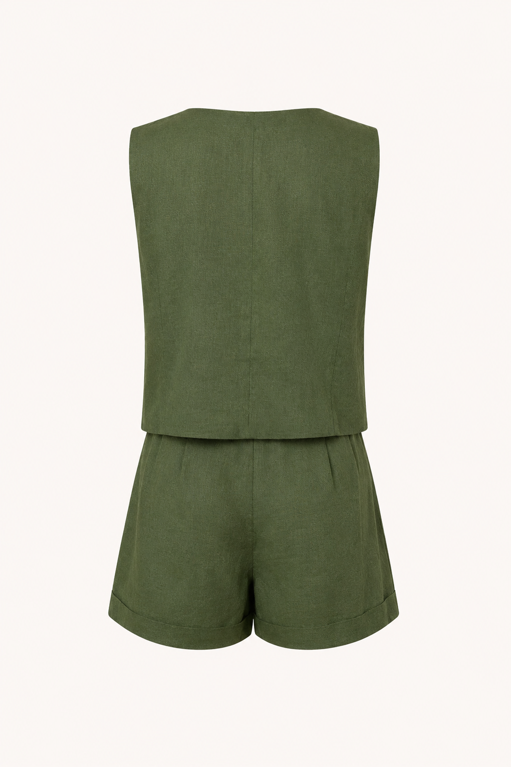Casual chic groene zomerkleding set voor dames bestaande uit een vestje en short