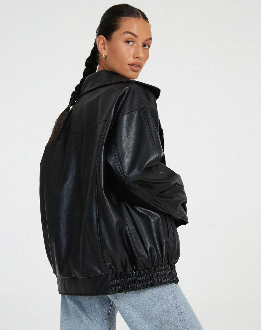 Chic oversized dames leerlook jasje, voelt zacht aan en geeft elke outfit een stoere touch.