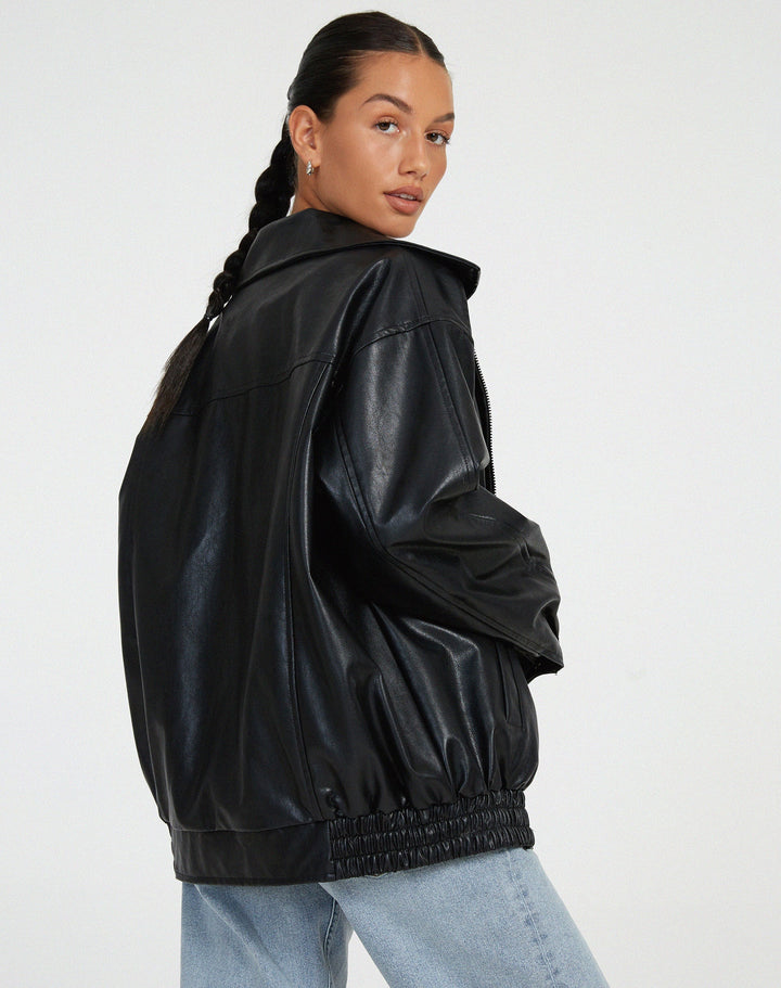 Chic oversized dames leerlook jasje, voelt zacht aan en geeft elke outfit een stoere touch.