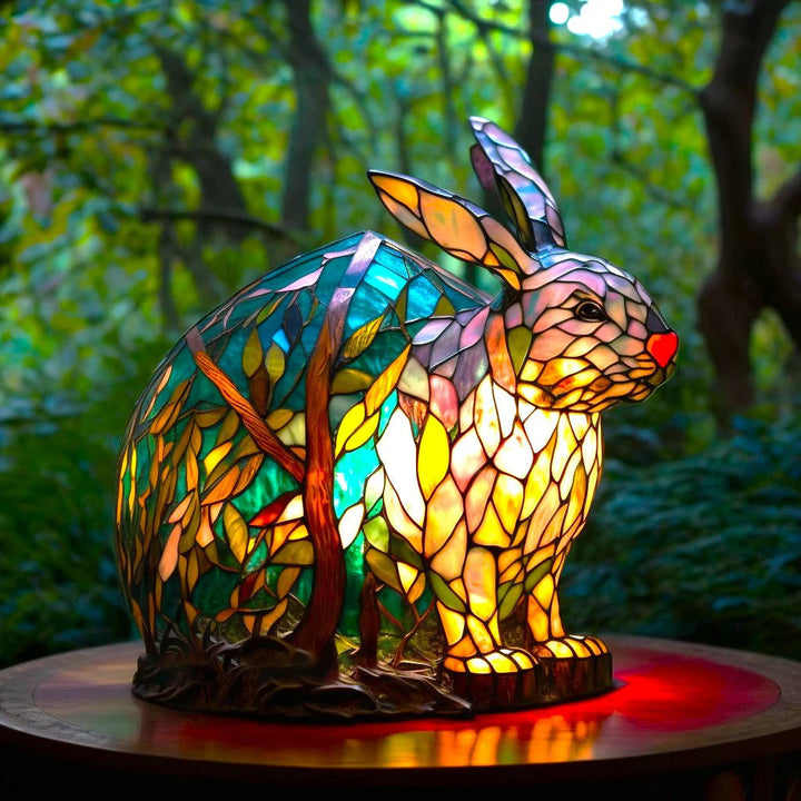 Betoverende sfeerverlichting: verlichte dierenkunst tafellamp, handgemaakt glasinlood voor thuis.