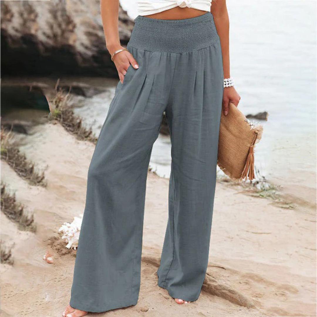 Dames zomerbroek met elastische taille en ademende stof, garandeert comfort en bewegingsvrijheid. Diverse kleuren.