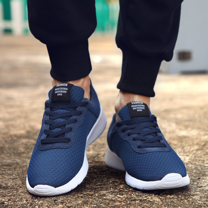 Casual herenschoenen: comfortabele, ademende herfstschoenen in een stijlvol design.