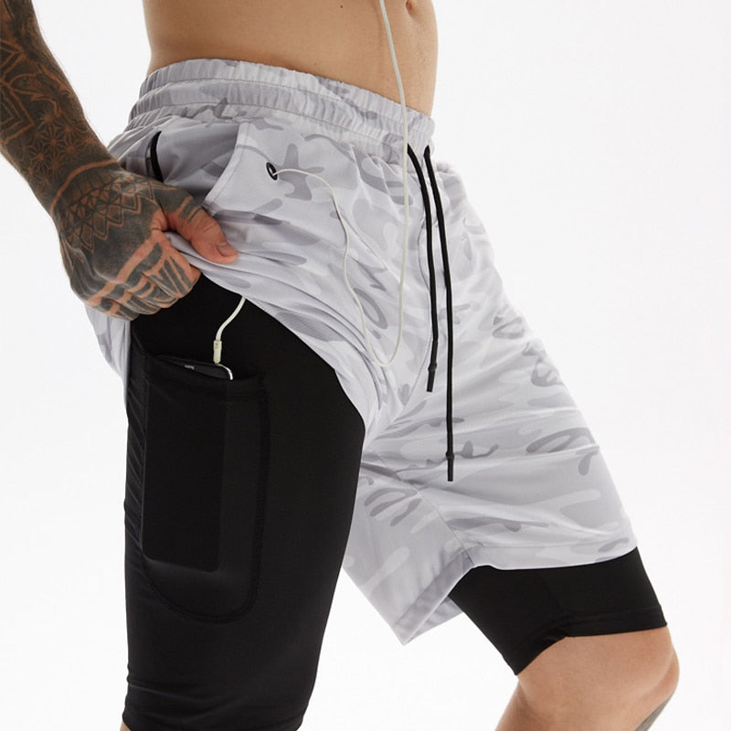 Veelzijdige heren shorts voor sport, running, fitness, inclusief telefoonzak en shirt houder.