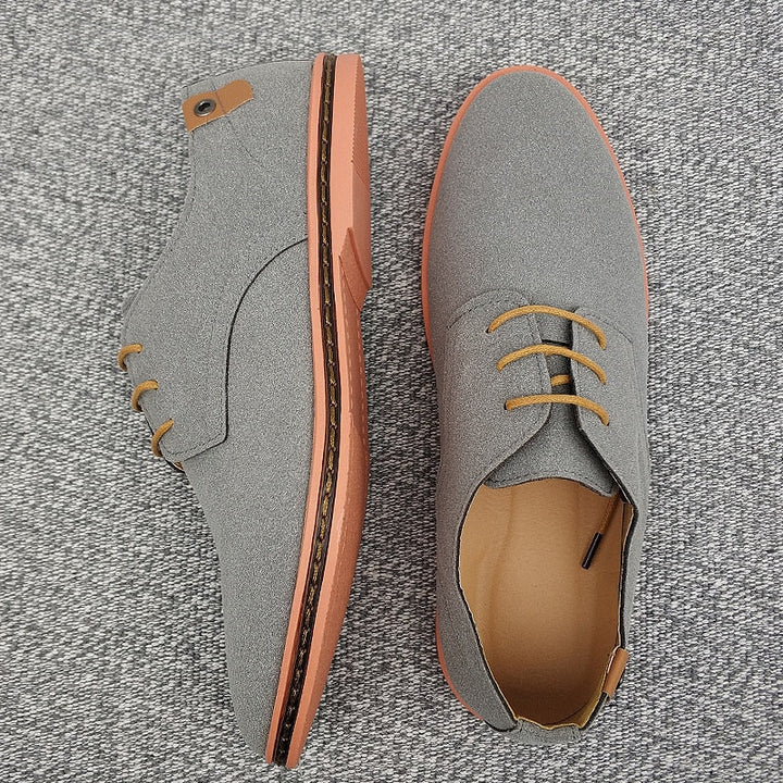 Zachte binnenvoering van Otto Oxford schoenen, biedt de hele dag door comfort voor heren.