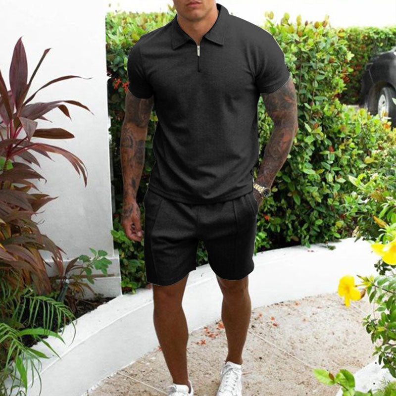 Stijlvolle heren polo & short set. Comfortabele casual kleding voor de zomer, perfecte korte broek en polo combinatie.