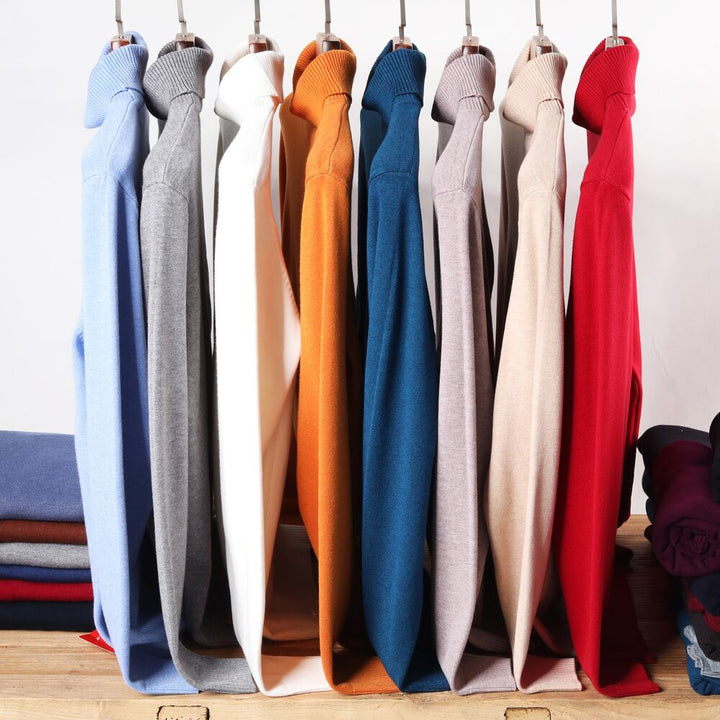 Warme heren coltrui van zachte stof, onmisbaar in winterkleding. Comfortabel en modieus.