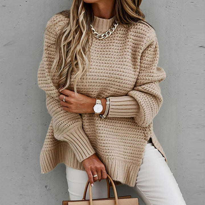 Dames pullover in beige met halfhoge hals en unieke gebreide textuur