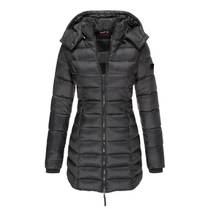 Kaki comfortabele dames seizoen jas, beschermend en modieus, met capuchon voor alle weersomstandigheden.
