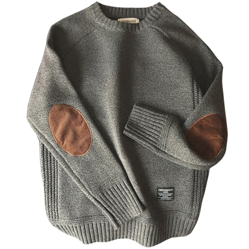 Warme heren wintertrui met klassieke ronde hals. Essentieel voor comfort en stijl in de winter.