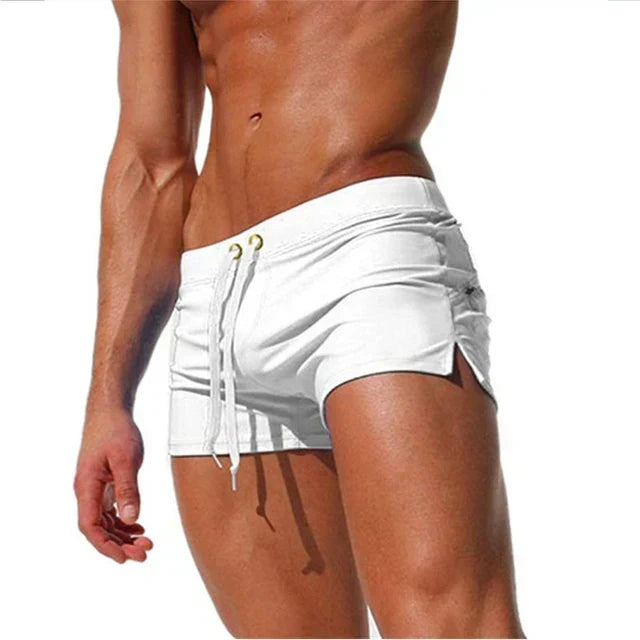 Heren zwembroek, sneldrogend en comfortabel voor strand en zwemmen. Moderne zwemkleding voor de zomer.