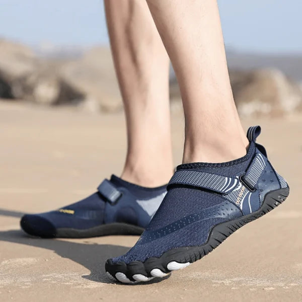 Flexibele unisex waterschoen met orthopedisch blotevoetengevoel, perfect voor zwemmen, outdoor en waterwandelen.