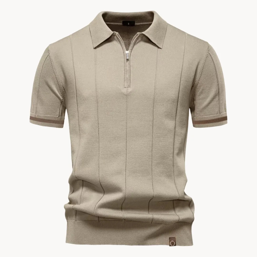 Neutrale heren polo met ritskraag, een tijdloze en comfortabele keuze voor de stijlvolle man.