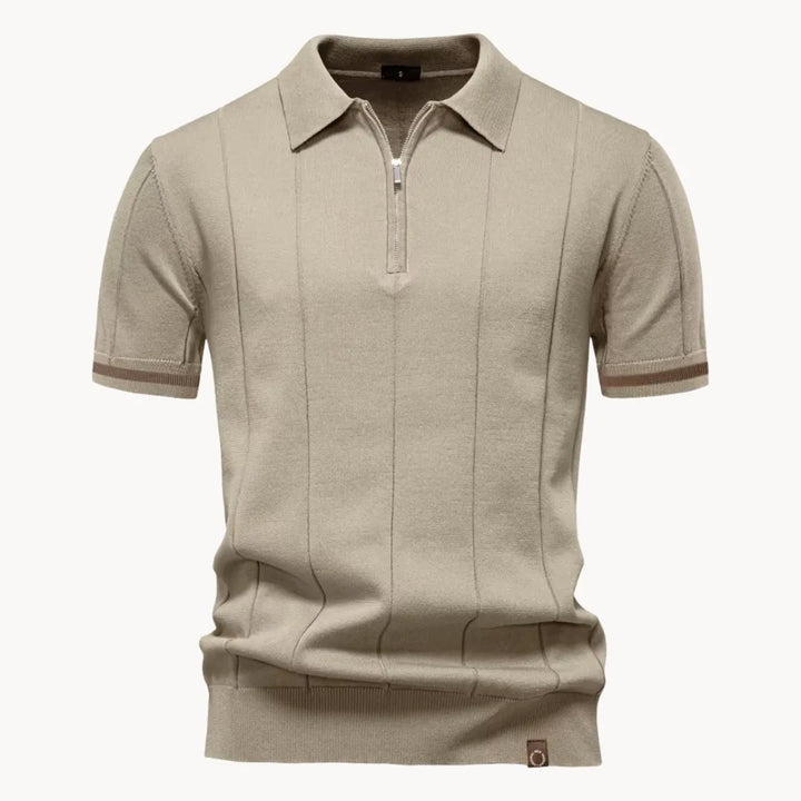 Neutrale heren polo met ritskraag, een tijdloze en comfortabele keuze voor de stijlvolle man.