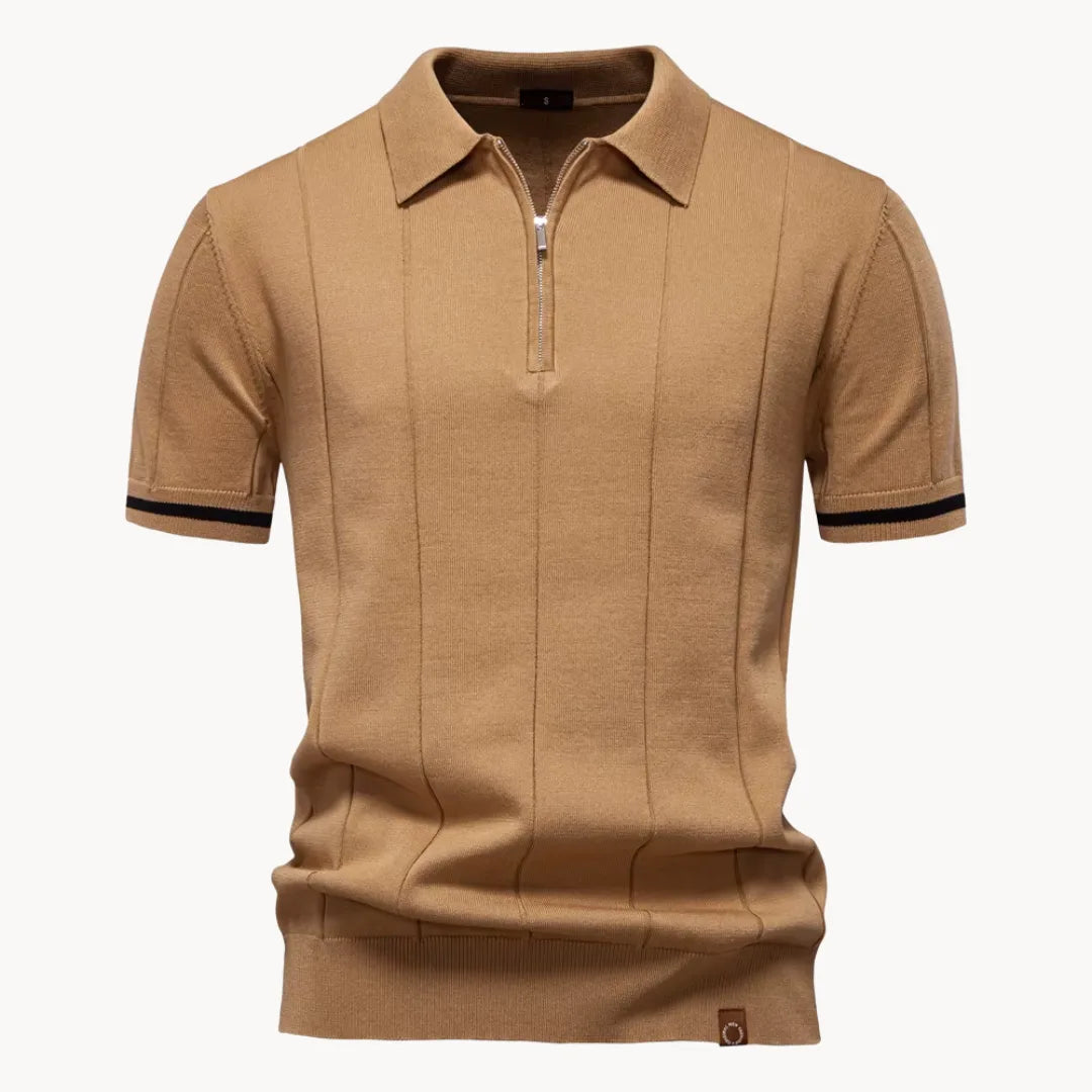 Heren polo met ritskraag, stijlvol en comfortabel. Ideaal voor een smart-casual look in de lente of zomer.
