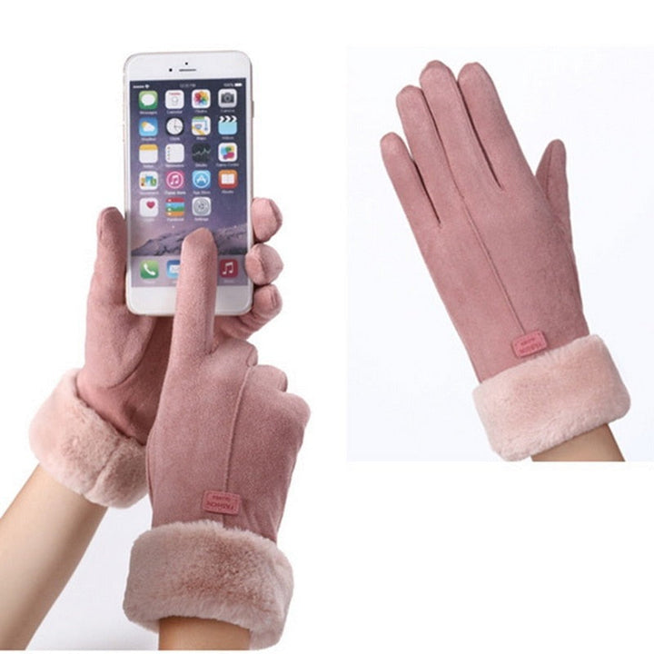 Blijf warm en verbonden met deze furry dameshandschoenen, touchscreen-vriendelijk en waterafstotend.