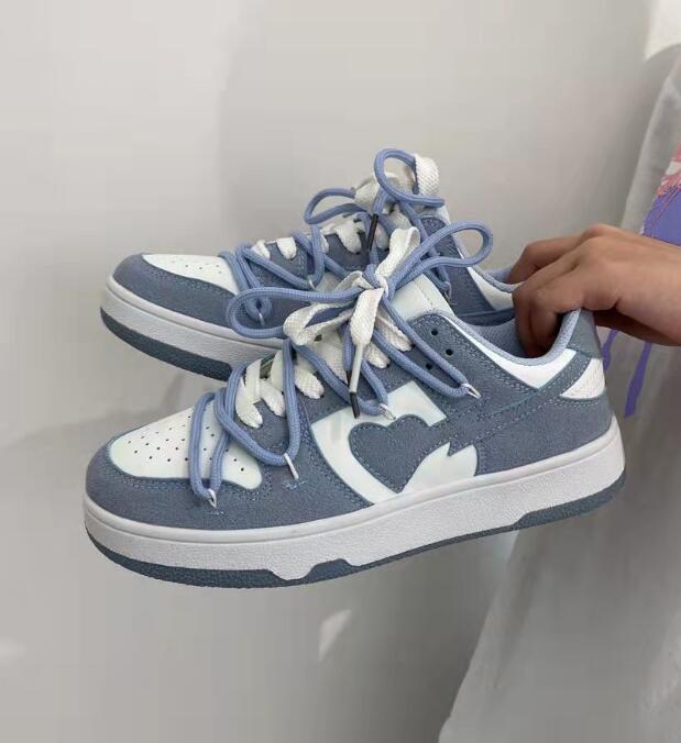 Comfortabele sneakers voor dames van dichtbij