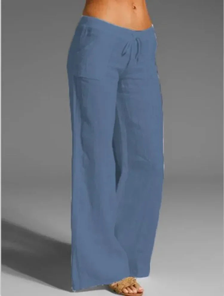 Elegante casual dames zomerbroek, losse pasvorm en ademend materiaal voor een stijlvolle, comfortabele zomerlook.