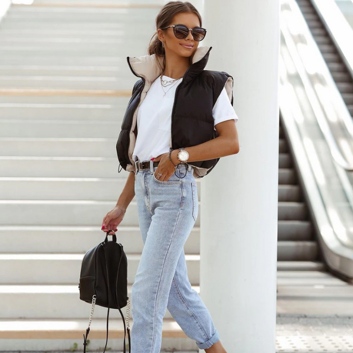 Stijlvolle korte dubbelzijdige dames bodywarmer in trendy kleur voor lente mode