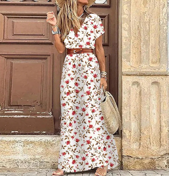 Bohemian dames maxi jurk, V-hals, korte mouwen. Comfortabele en stijlvolle zomerjurk voor elke gelegenheid.